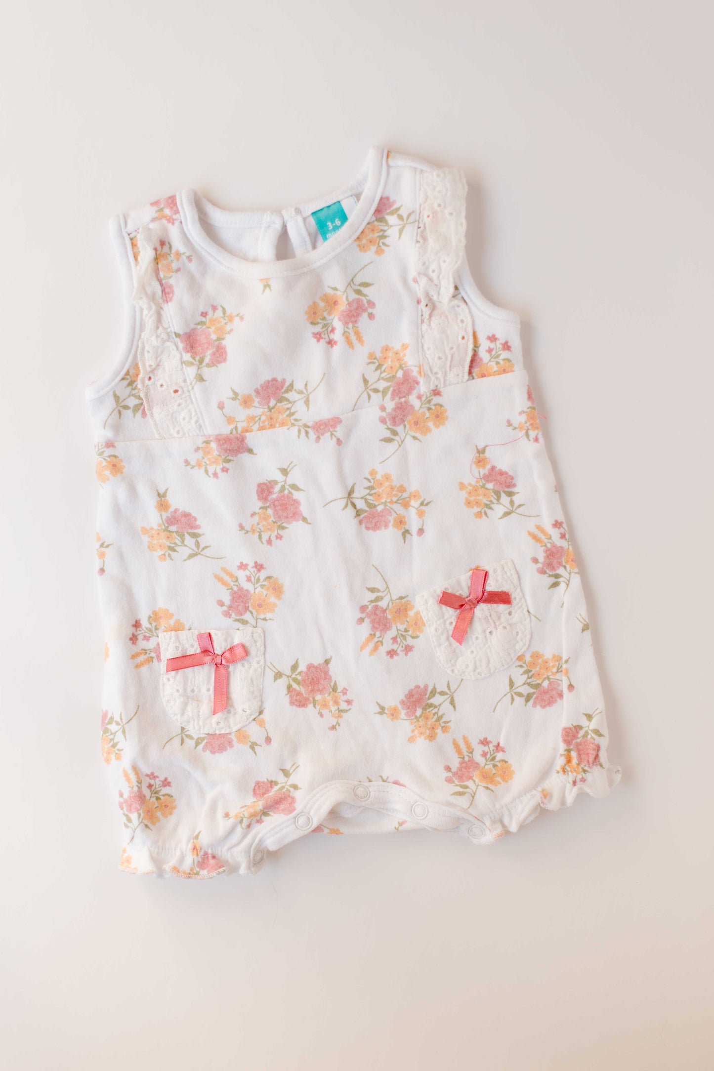 Floral Print Baby Romper with Ruffles [3-6m]