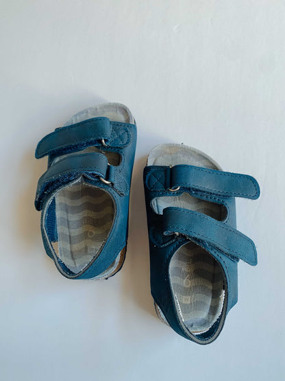 The Little Explorer Footwear Bundle [Size 6]