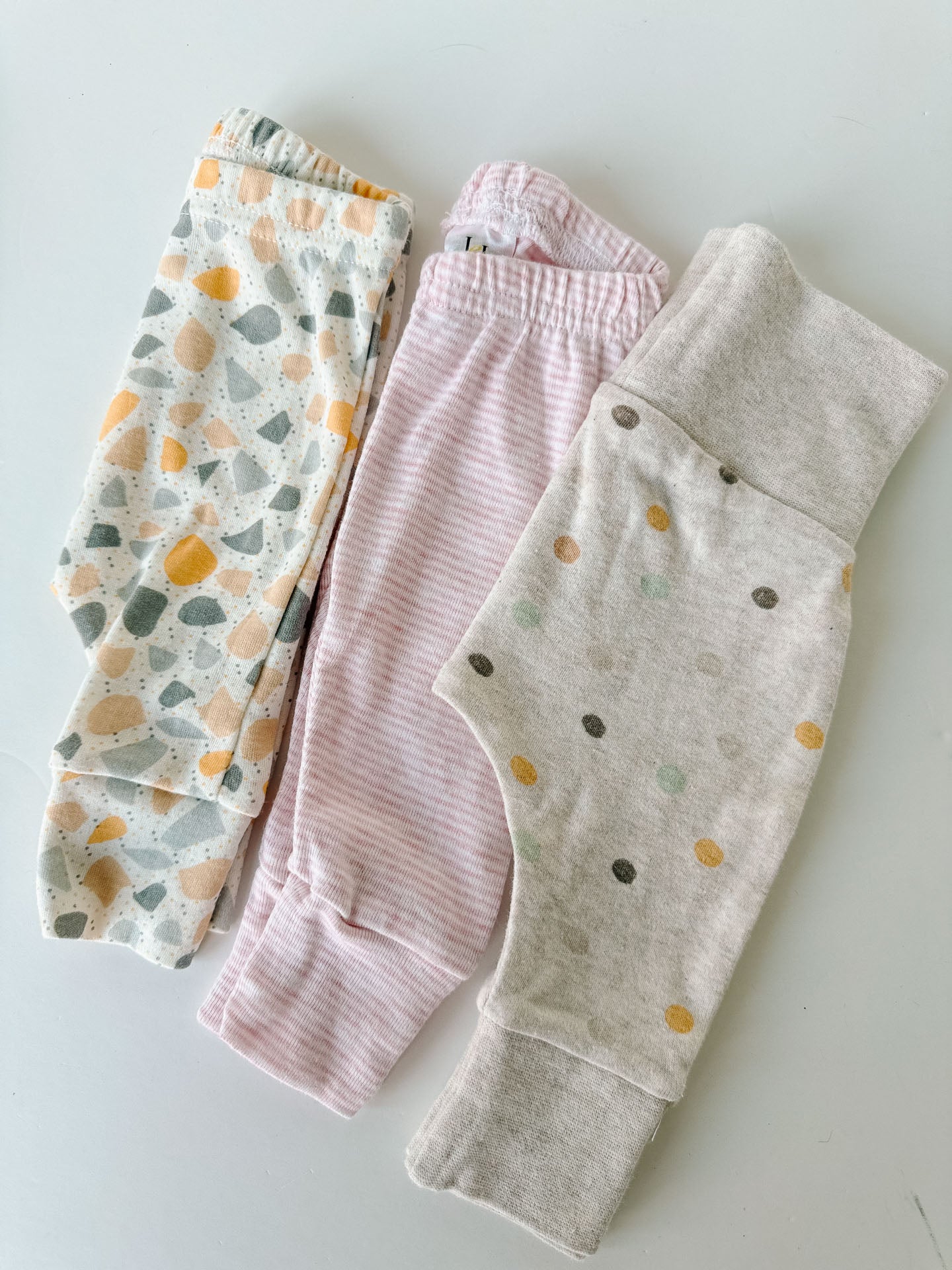 7-Piece Neutral Rainbow Basics [Newborn]
