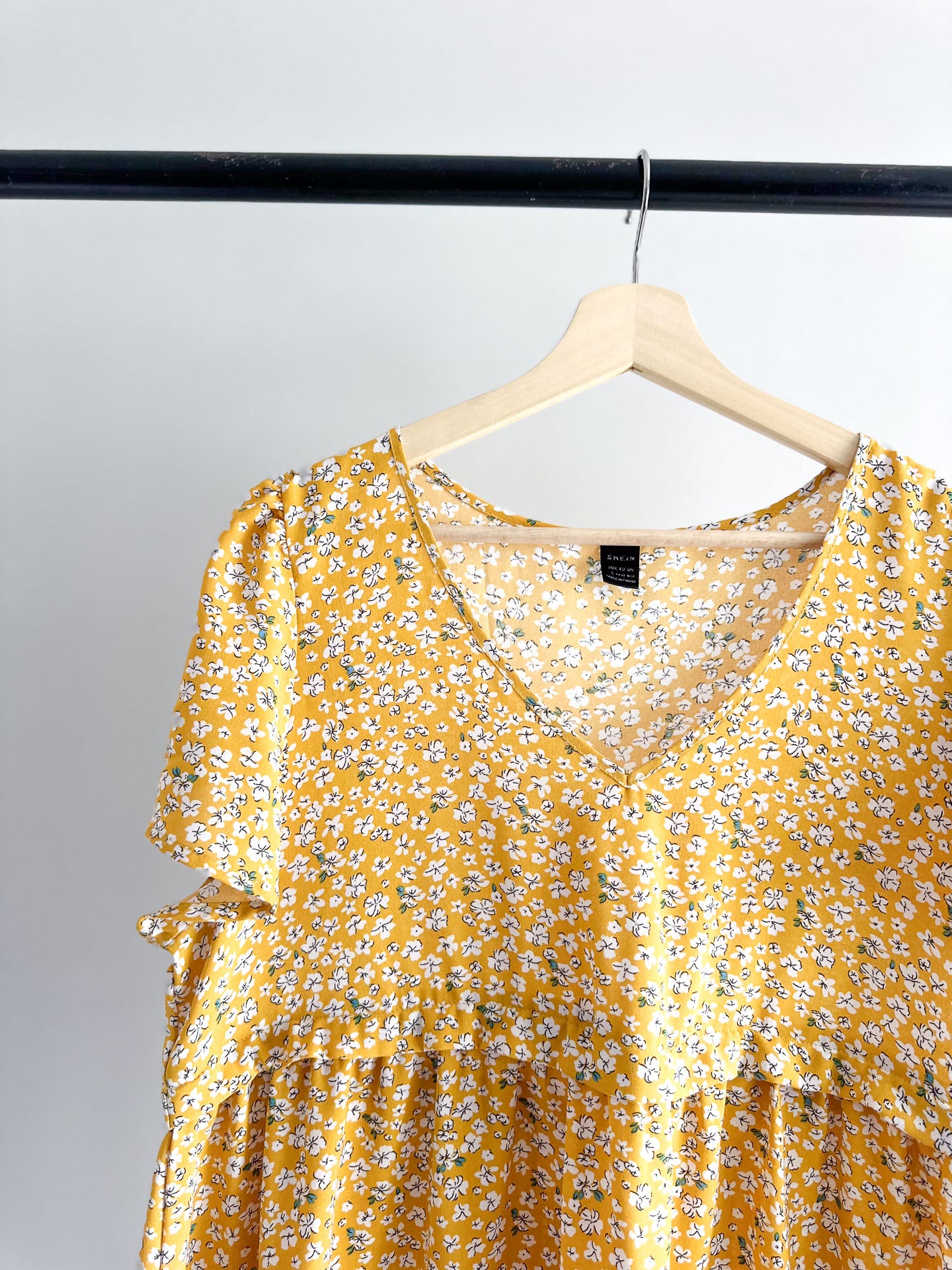 Yellow Floral Print Dress [Large]