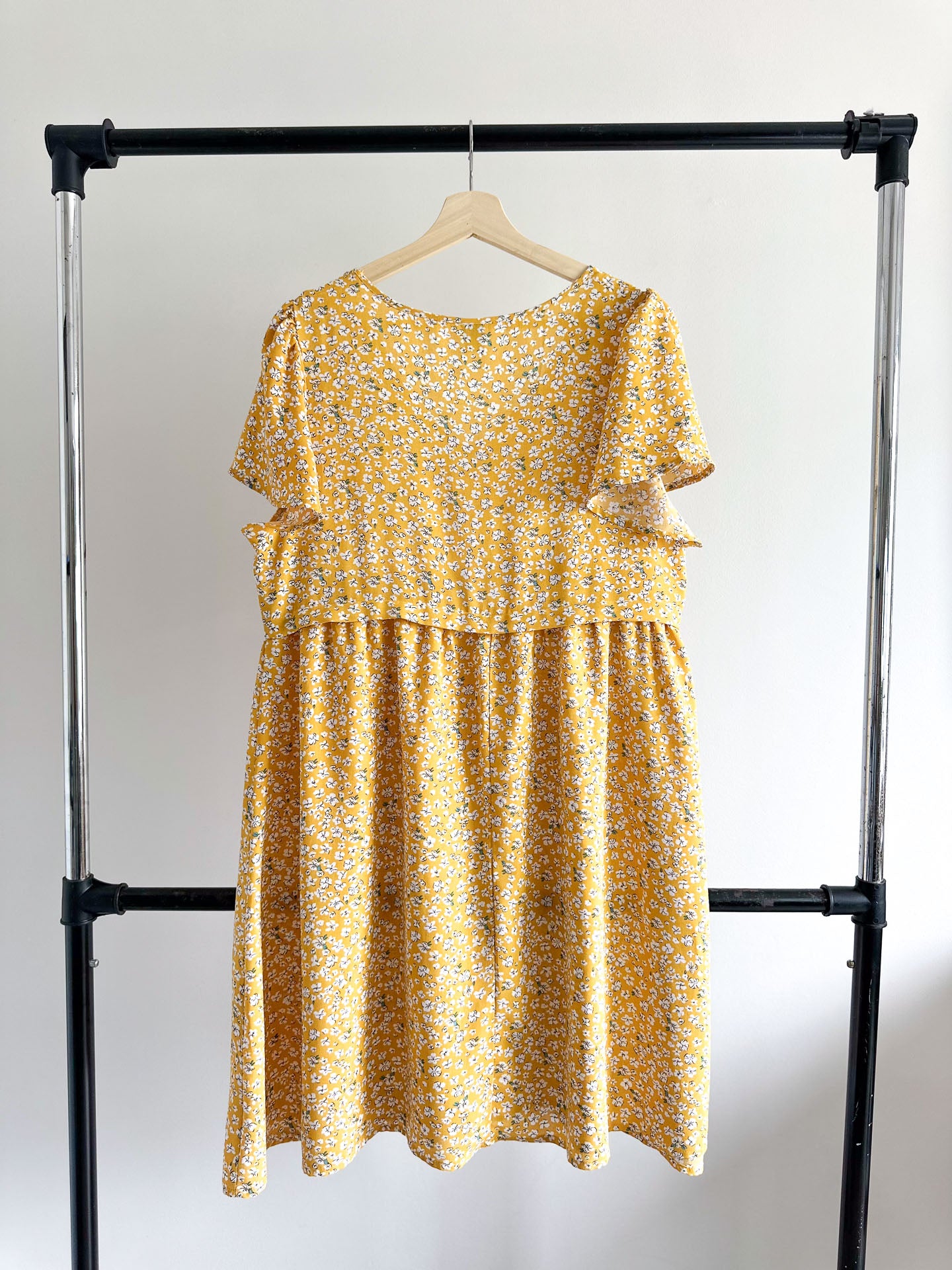 Yellow Floral Print Dress [Large]