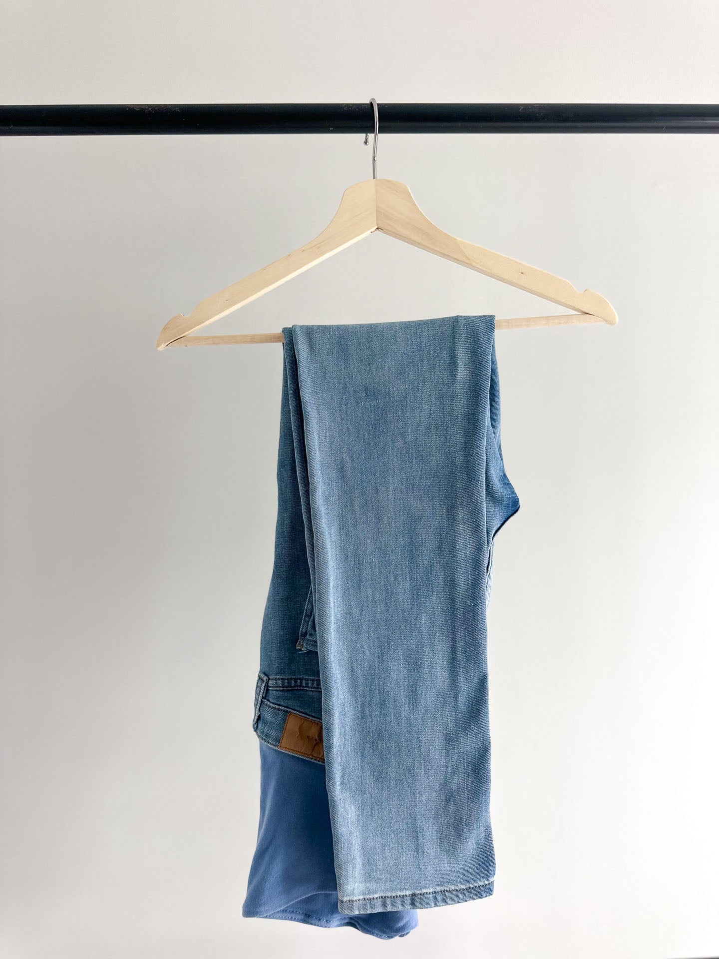 Blue Maternity Jeans [Medium]