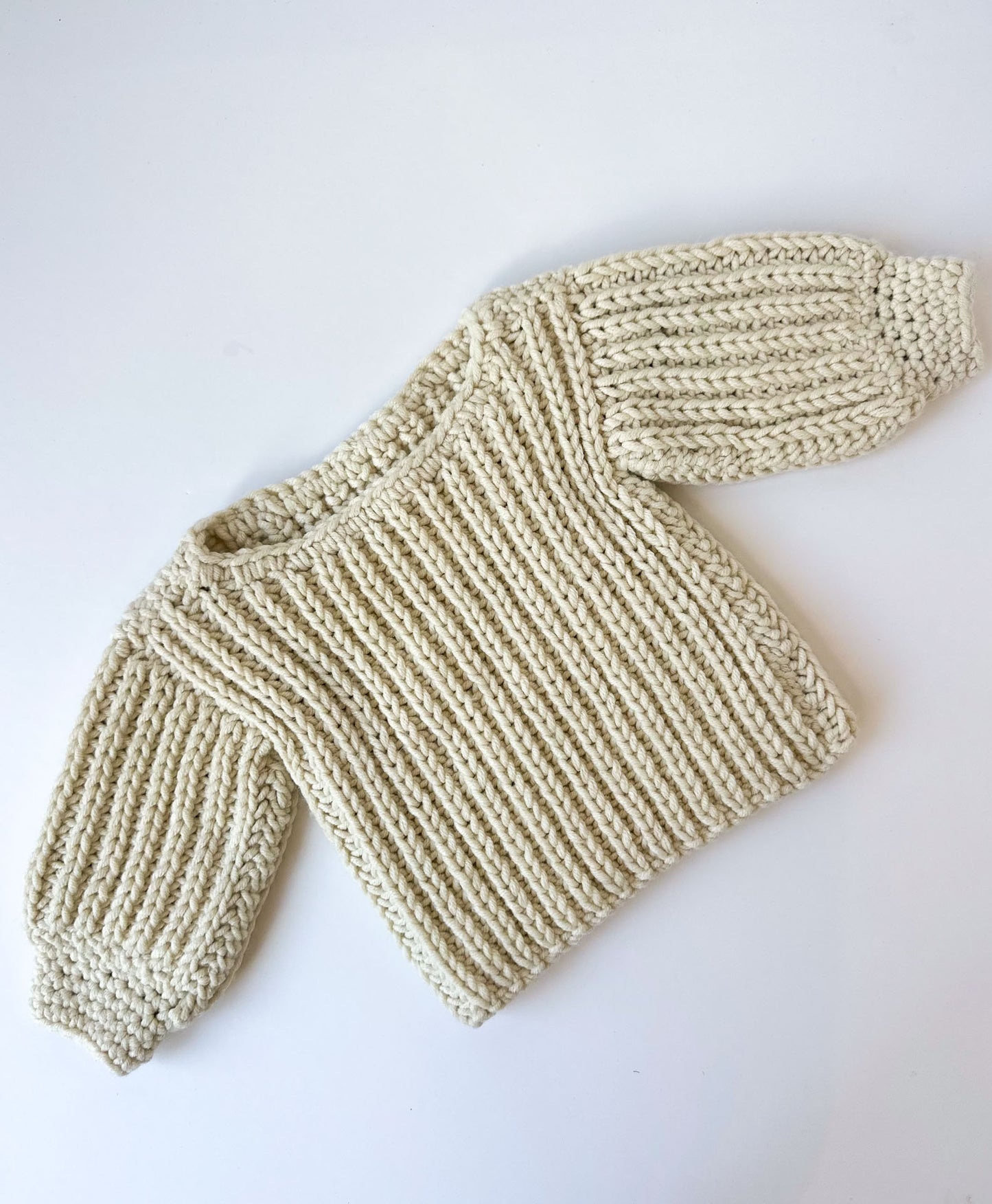 Handmade Chunky Knit Baby Sweater [0-3m]