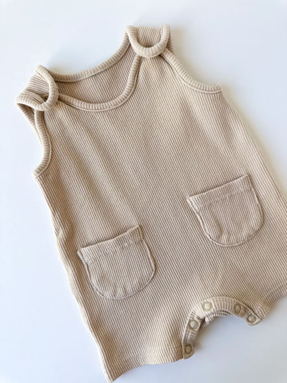 Oatmeal Waffle-Knit Romper [0-3m]