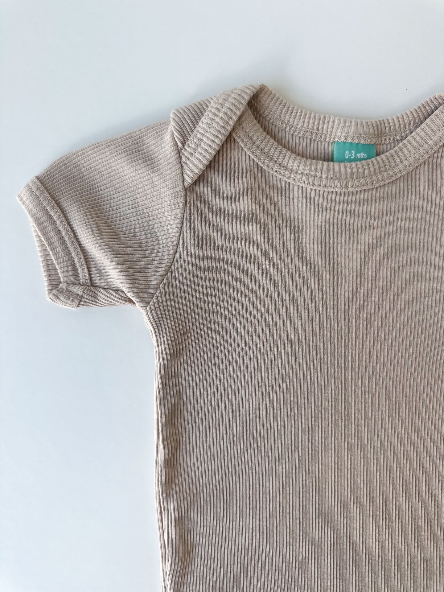 Soft and Cozy Ribbed Bodysuit [0-3m]