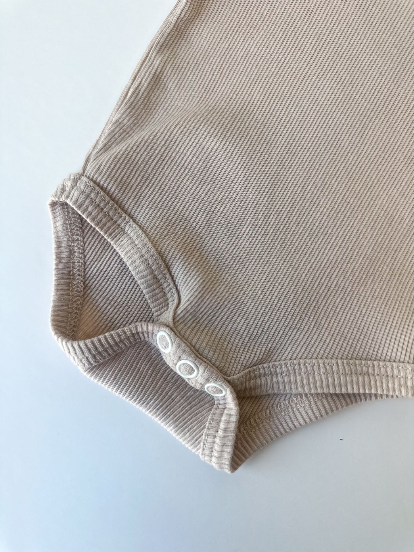 Soft and Cozy Ribbed Bodysuit [0-3m]